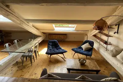 Image de Duplex atypique en hyper centre d’Avignon