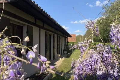 Image de Maison a Cote du lac