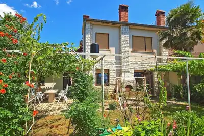 Image de Appartement de vacances Valbandon pour 1 - 4 personnes avec 3 chambres à coucher - Appartement de va