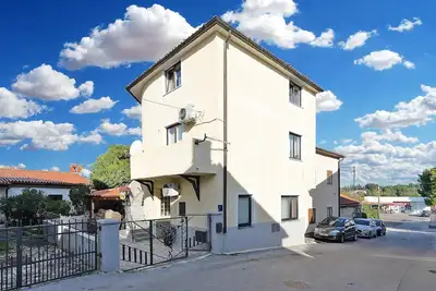 Image de Appartement de vacances Pomer pour 1 - 5 personnes avec 2 chambres à coucher - Appartement de vacanc