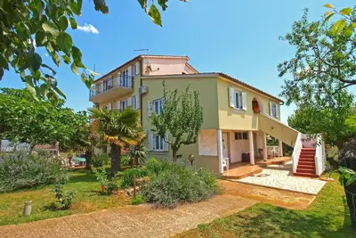 Image de Appartement de vacances Fažana pour 1 - 6 personnes avec 3 chambres à coucher - Appartement de vacan