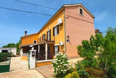 Image de Appartement de vacances Valtura pour 1 - 6 personnes avec 2 chambres à coucher - Appartement de vaca
