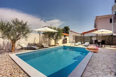 Image de Maison de vacances Pula pour 1 - 5 personnes avec 1 chambre à coucher - Maison de vacances