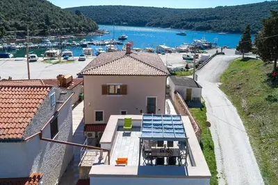 Image de Maison de vacances Krnica pour 1 - 7 personnes avec 3 chambres à coucher - Maison de vacances