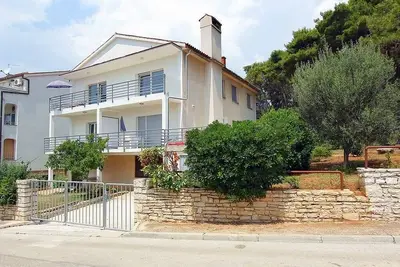 Image de Appartement de vacances Pula pour 1 - 4 personnes avec 2 chambres à coucher - Appartement de vacance