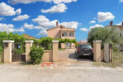 Image de Appartement de vacances Ližnjan pour 1 - 6 personnes avec 3 chambres à coucher - Appartement de vaca