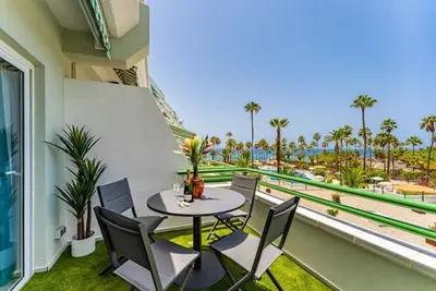 Image de Sea View Apartment Within Altamira Complex