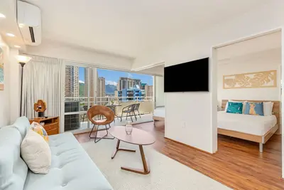 Image de Tropical City Escape at Ilikai Hotel by the Beach w/Great Building Amenities