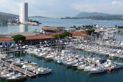 Image de 35 square meter apt with Spectacular view over the bay