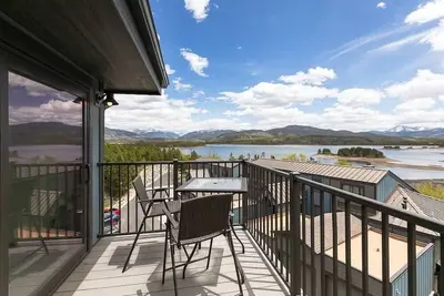 Image de Amazing Lake Views in Frisco.