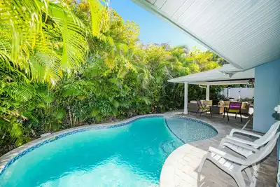 Image de Ami Home with Heated Pool! 6 Minute Walk to Beach! - Egrets Nest