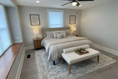 Image de Large Family Bungalow Sleeps 14, Close to Grand Park, Newly Renovated Private