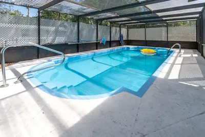 Image de Welcome to The Gulf Coast Getaway Npr! Home Sleeps 8 Enclosed Pool Quiet Mecca!