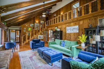 Image de River House, kayak, fishing, king beds, riverfront