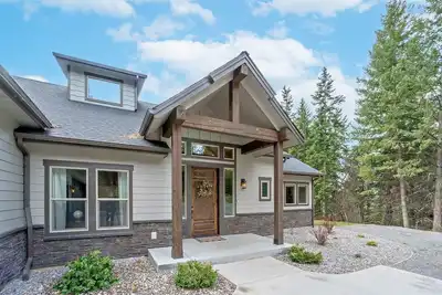 Image de Overlooking Lake View | 3 Br+Game Room | 12 guests