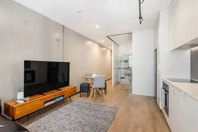 Image de Classy and contemporary living!