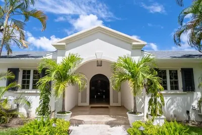 Image de Palm Tree Villa | Beach View - Located in Magnificent Sandy Lane with Private Pool