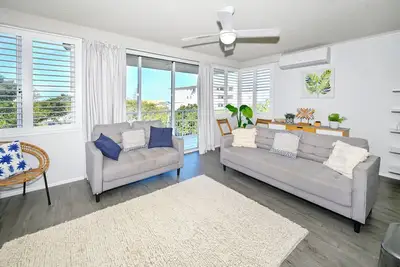 Image de Spacious 3 Bedroom Delight - Shops & Beaches Zg1