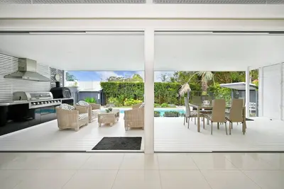 Image de Elegant, Stylish, Magical Coolum Beach House - Za8