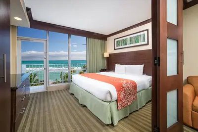 Image de Private Beach Access! Pet-friendly Room + Balcony w/ Ocean View | Outdoor Pool