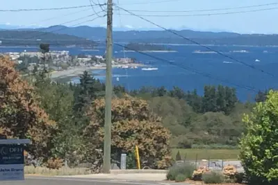 Image de Beautiful Ocean Views 3 Bdr House