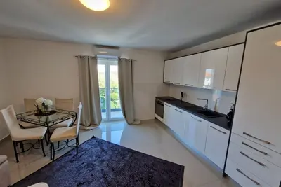 Image de Villa Amra / Beach Area Apartment Amra 4 in Poreč for max 4 Persons, 1 Km from the sea