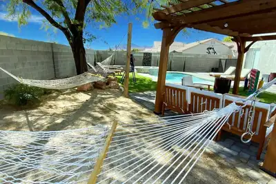 Image de Buddha Estate#4 - Great neighborhood, Sparkling pool and Hot tub, Ev Charger, Games