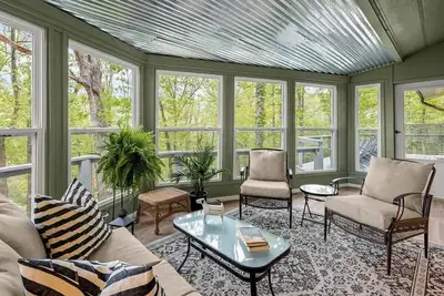 Image de Pet-Friendly Lakeside Escape Near Trails