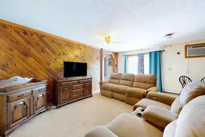 Image de Getaway apartment home with full kitchen, washer/dryer, streaming services. & Tv