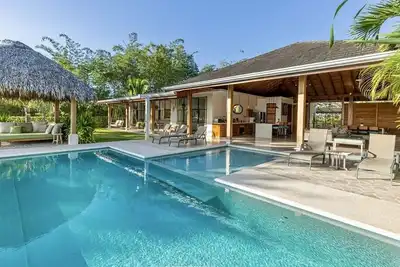 Image de Amazing ocean view from your private paradise