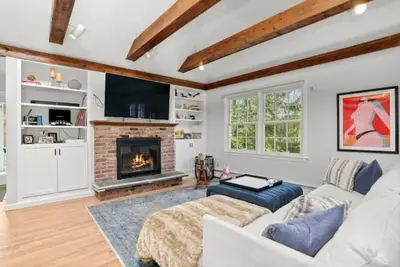 Image de Monthly Rental-4 Bedroom Colonial in Westport, Ct