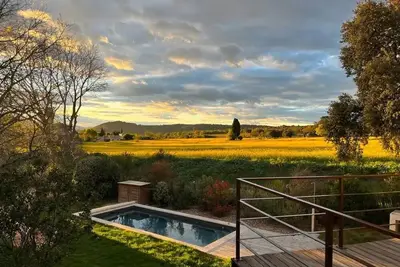 Image de Mas rénové, piscine et vue degagée, proche Uzès