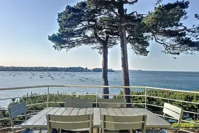 Image de Nouveau Le Castel, appartement vue mer Ă 100m de la plage