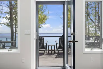 Image de Your eye is caught, and your senses overwhelmed, when you enter The Step Lodge