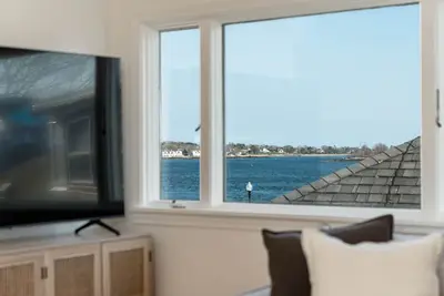 Image de C by the Sea - Ocean View Penthouse