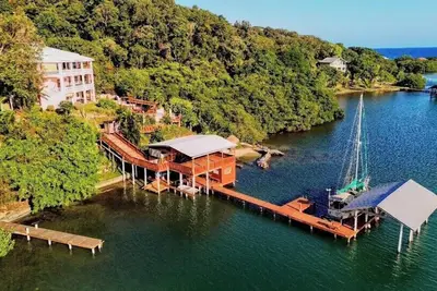 Image de El Palacio Rosa on Blue Lagoon 3Br Beachfront