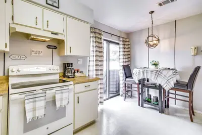 Image de Orlando Vacation Rental w/ Yard & Pool Access