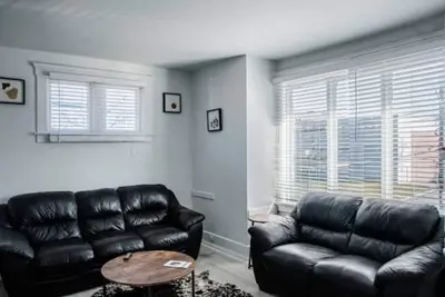 Image de Bright 3 Bdrm Unit 30% Discount for Longer Stays