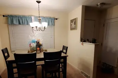Image de Beautiful home close to Lake Michigan and nearby beaches.