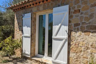 Image de Charmante Maison de 80m2, Avec Jardin Arboré au Calme Absolu, à 1km5 de la Plage