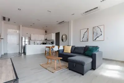 Image de Espectacular apartamento de dos habitaciones con balcón en Casa Love by. . .