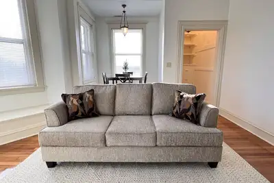 Image de New! Parkers Place Suite 4