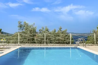Image de Appartement 'Oceanida Thetis Room' avec vue sur la mer, Wi-Fi et climatisation