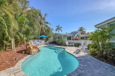 Image de Sunset Villa D by Beach Boutique Rentals