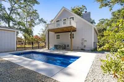 Image de The Club House / 308 Ne 59th Street - Coastal Vacation Resorts