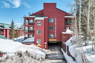 Image de Ski-In&Out -Sauna&Hot Tub -Game Room -Balcony