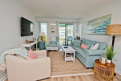 Image de SeaSpray 124, Oceanside Condo in Atlantic Beach, Nc!