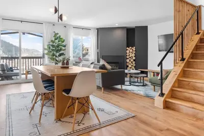 Image de Inviting Gem Near Lake Dillon: Balcony & Fireplace