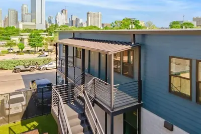 Image de East Austin Condo | 2br | Free Parking | Near Dt