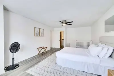 Image de Spacious Remodeled 3 Bed Apartment | North Austin